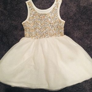 EUC children’s place fun dress